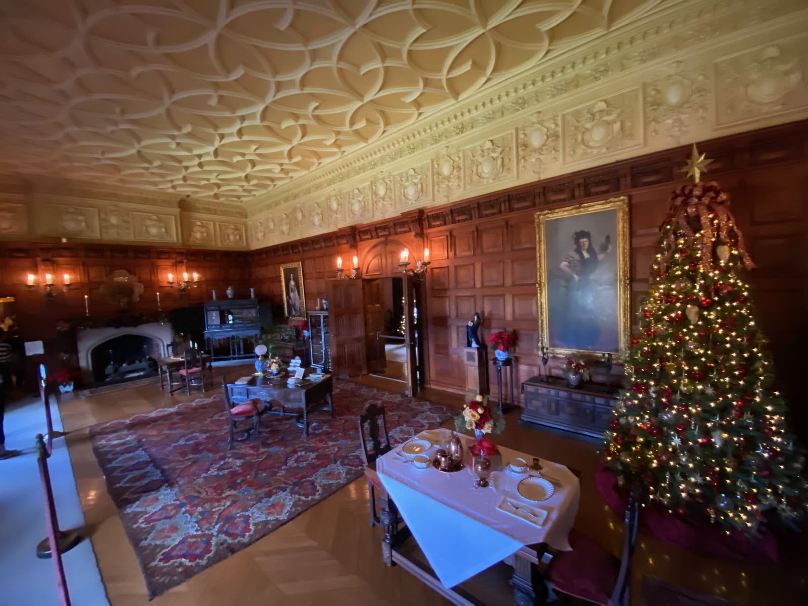 Oak Sitting Room at Biltmore House